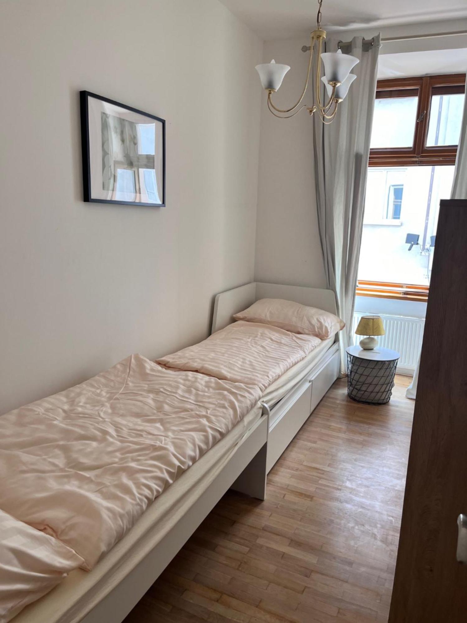 New City Centre Garden Apartment - Central Location Prague Exterior photo